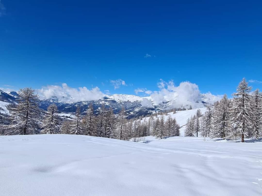 Appartement Pied Des Pistes Super Sauze Enchastrayes ภายนอก รูปภาพ