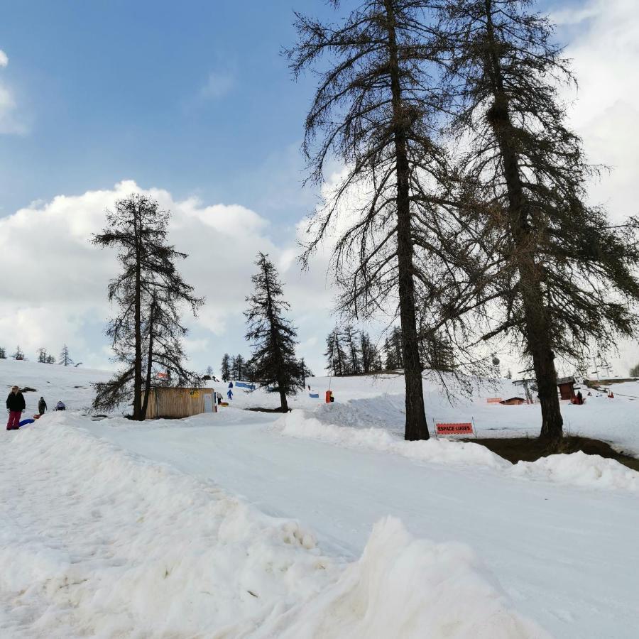 Appartement Pied Des Pistes Super Sauze Enchastrayes ภายนอก รูปภาพ
